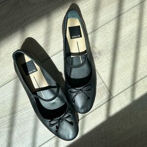 Dolce Vita Black Carin Ballet Flats